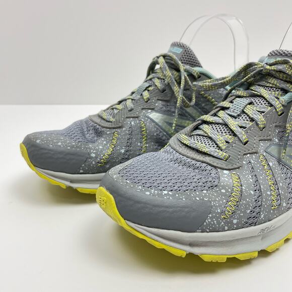New Balance | Women's FUELCORE T590V4 590 V4 Trail Running Athletic Shoes - Picture 6 of 10